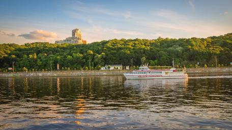 Dnieper River, Kiev wallpaper