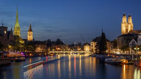 Serene Zurich Nightscape Glow wallpaper