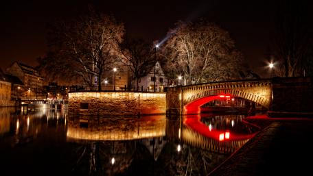 Strasbourg by night wallpaper