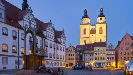 Stadtkirche Wittenberg wallpaper