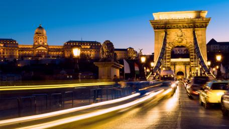 Luminous Cityscape at Dusk wallpaper