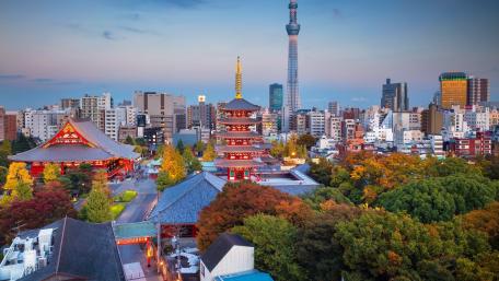 Urban Serenity at Dusk wallpaper