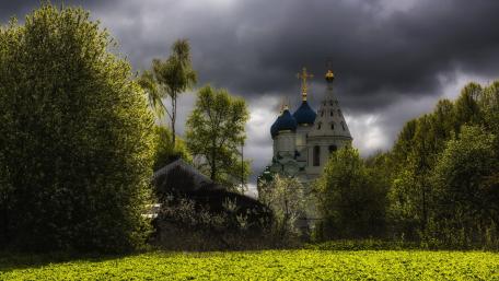 Serene Sanctuary Amidst Nature's Embrace wallpaper