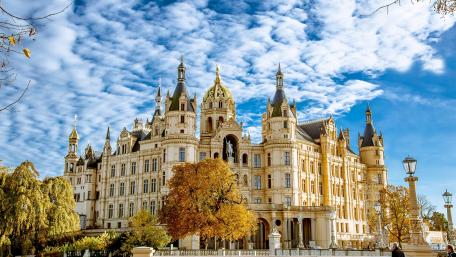 Schwerin Castle wallpaper
