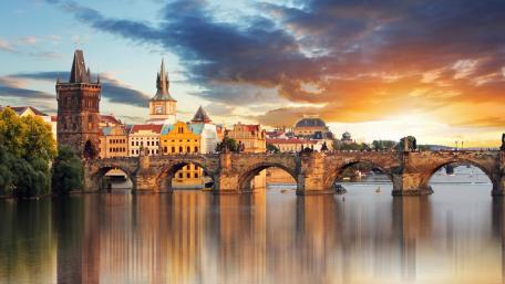Charles Bridge wallpaper