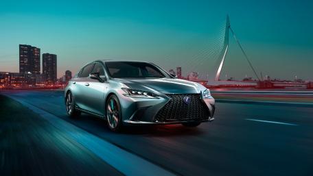 Sleek Elegance of a Lexus Dream Car wallpaper