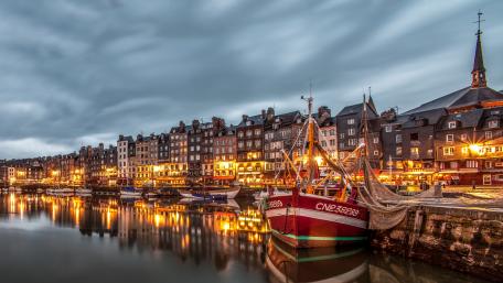 Honfleur Port, France wallpaper