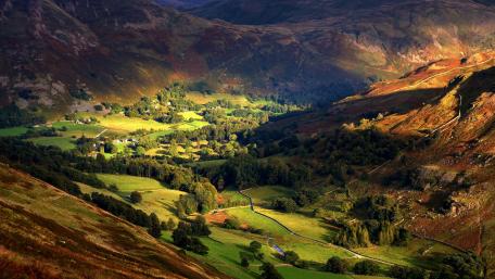 Serene Highland Valley Landscape Treasures wallpaper