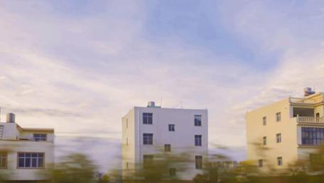 Villa scenery on the outskirts wallpaper