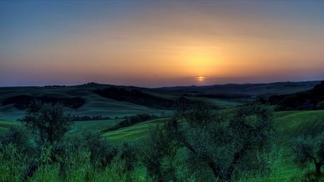 Serenity of Green Hills at Sunset wallpaper