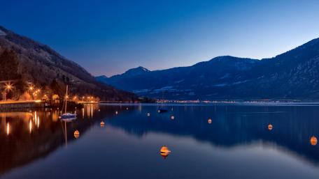 Tranquil Night by the Lake wallpaper