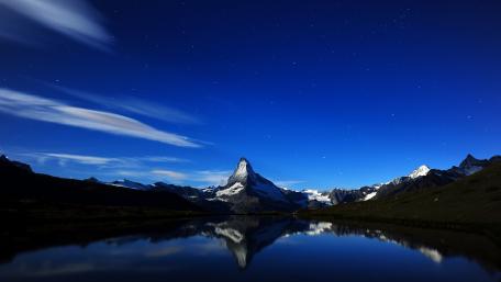 Matterhorn reflection in Stellisee wallpaper