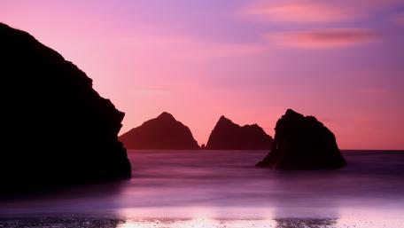Holywell Bay beach wallpaper