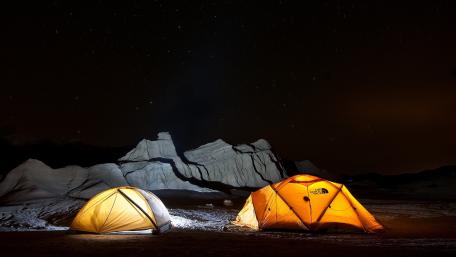 Starry Night Camping Adventure wallpaper