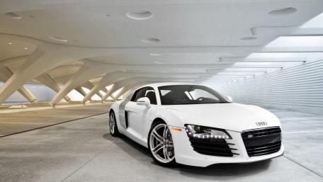 Sleek White Audi R8 V8 Wallpaper wallpaper