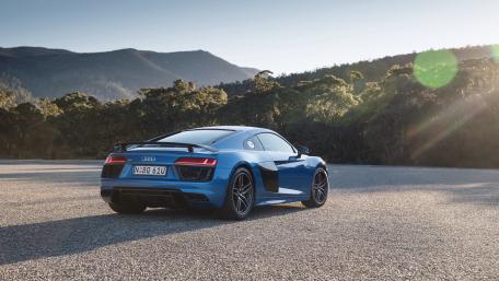 Sleek Audi R8 Driving into the Horizon wallpaper