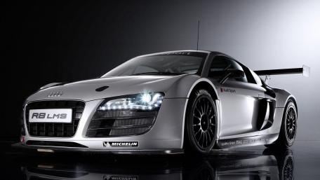 Sleek Audi R8 LMS Wallpaper Design wallpaper