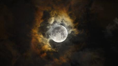 Midnight Moon Glory wallpaper