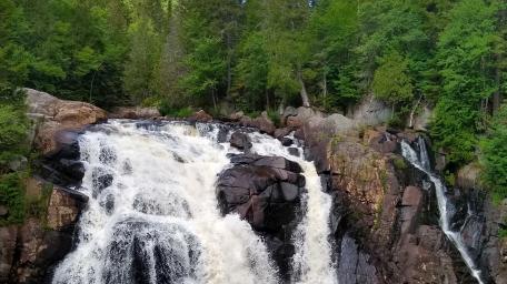 Devil's waterfall wallpaper