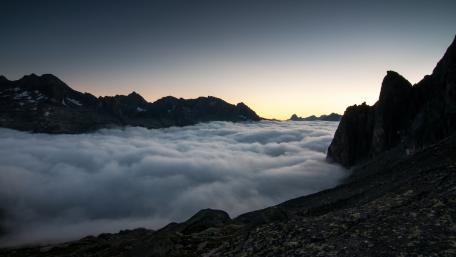 Sea of clouds wallpaper