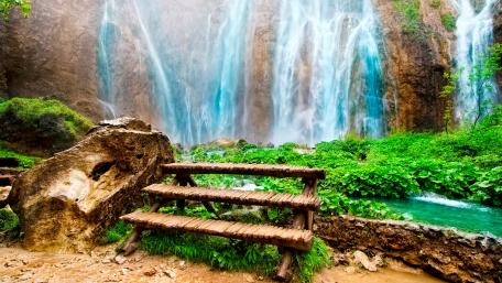 Plitvice Lakes National Park, Croatia wallpaper
