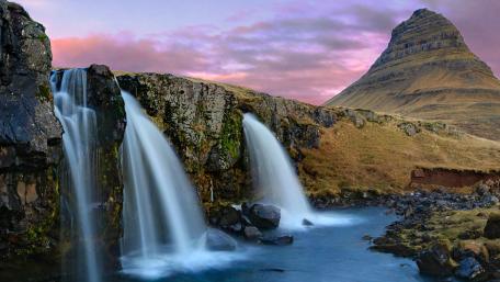 Kirkjufell Mountain and waterfall wallpaper