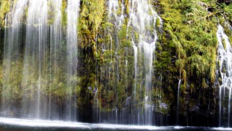Mossbrae Falls wallpaper
