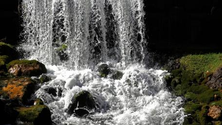 Serene Waterfall Captivating Nature's Beauty wallpaper