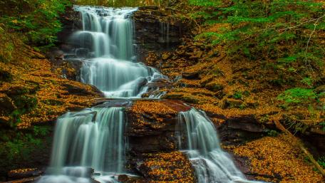 Tranquil Autumn Waterfall Scene wallpaper