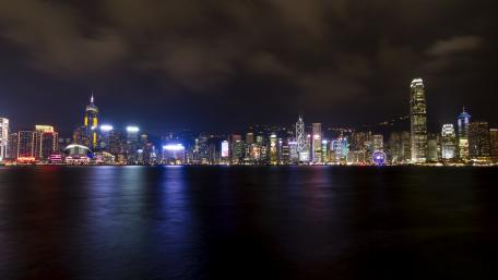Vibrant Night Skyline of Hong Kong wallpaper