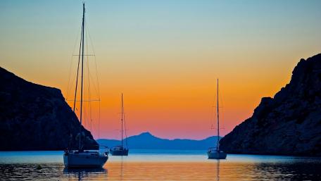Tranquil Evening at the Bay wallpaper