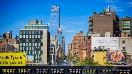 Vibrant Cityscape Capturing Urban Life and Architecture wallpaper