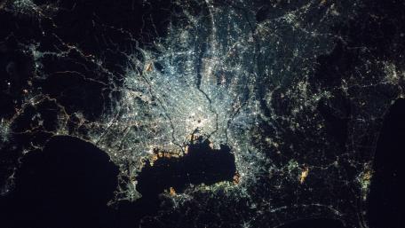 Night in the Greater Tokyo Area seen from the ISS wallpaper