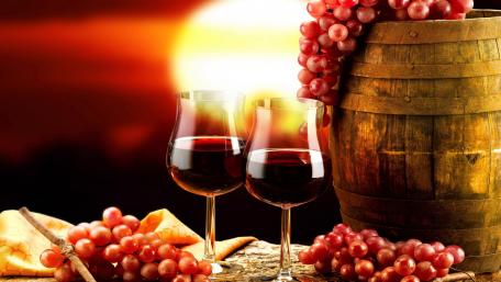 Elegant Wine Experience at Sunset wallpaper