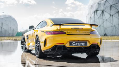 Sleek Yellow Sports Car Wallpaper wallpaper