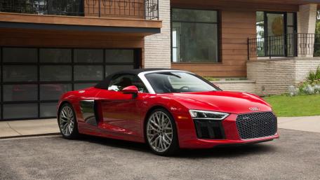 Audi R8 Elegance in Red wallpaper