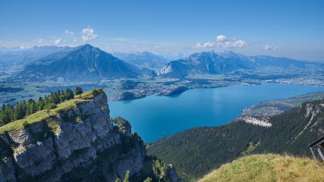 Majestic Mountain Overlook and Azure Lake wallpaper