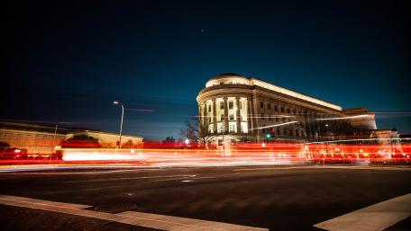 Urban Night Lights with Motion Blur Effects wallpaper