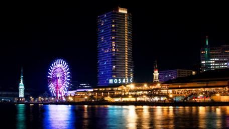 Radiant Cityscape at Night wallpaper