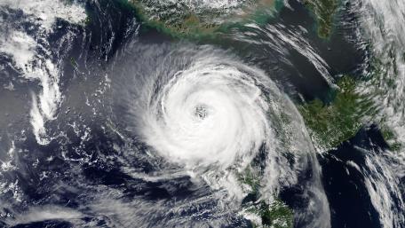 Typhoon Soulik South of Jeju Island on August 22, 2018 wallpaper