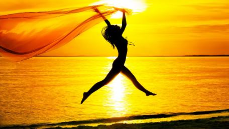 Dancer in the sunset wallpaper