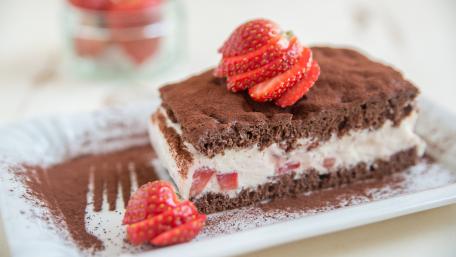 Strawberry Mousse Cake Delight wallpaper