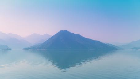 Mountain Serenity in Blue Hues wallpaper
