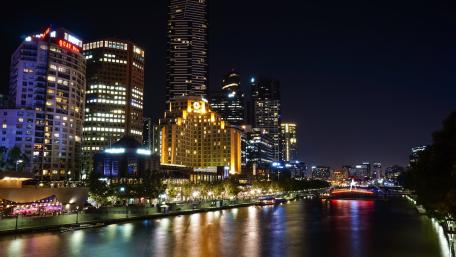 City Lights Sparkle at Nighttime wallpaper