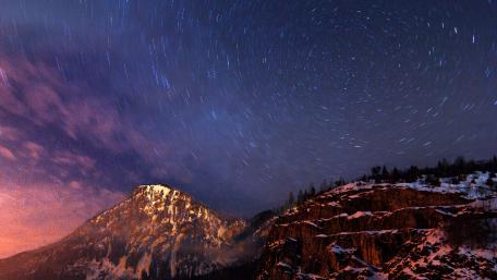 Starry Mountain Night wallpaper