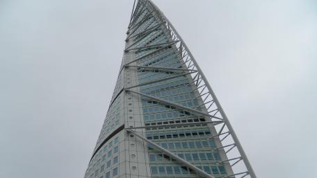Worm's-Eye View of the Turning Torso in Malmö, Sweden wallpaper
