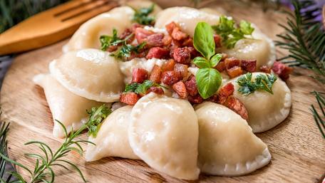 Delicious Slovak Pierogi Delight wallpaper