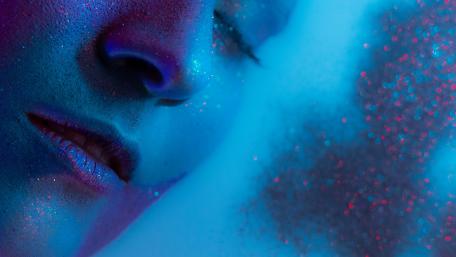 Glittering Dreams in a Blue Bath wallpaper