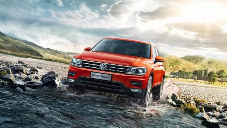 Vibrant Volkswagen Tiguan Adventure Wallpaper wallpaper