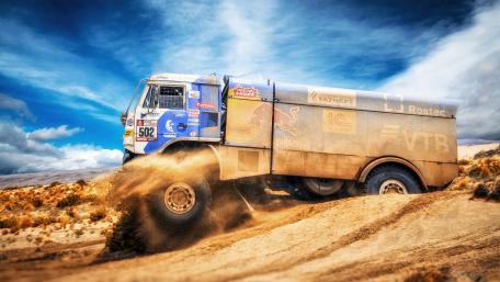 Desert Off-Road Rally Adventure wallpaper